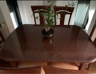 Tavolo da pranzo in legno massello per 6 persone