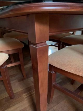 Tavolo da pranzo in legno massello per 6 persone