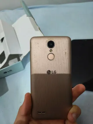 Lotto di telefoni (leggi descrizione):