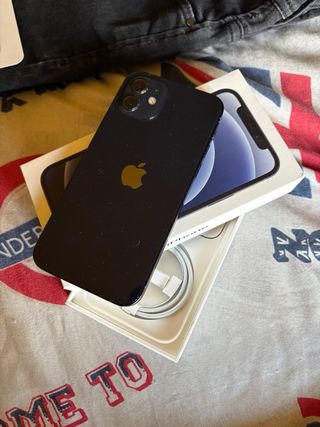 iPhone 12 Nero 64GB