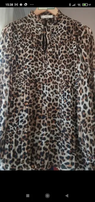 Blusón animal print Mango