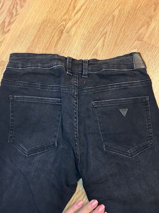 Pantalón Mujer Guess Negro Roto Talla...