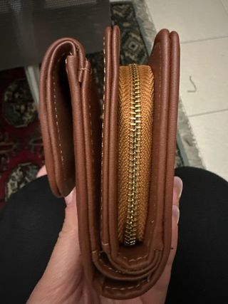 Portafogli donna a quadri con chiusura dorata