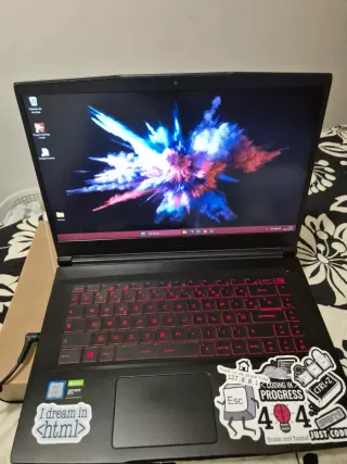 Portátil MSI i7-9750h,16gb,M2 500gb,gtx1050ti 4gb