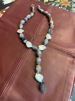 Collar Perlas Cultivadas y Cuarzo Gris