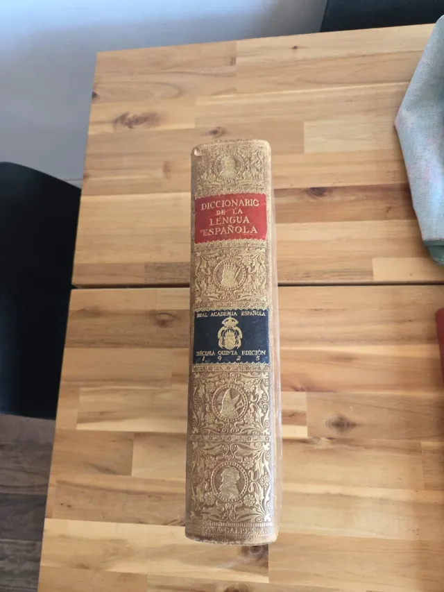 Real Academia Española Diccionario, esclusivo 1925