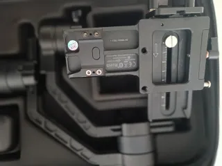 Zhiyun Crane 2 – Impecable – 6 baterías + cargador