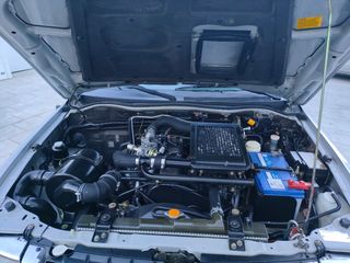 Mitsubishi Montero 2002