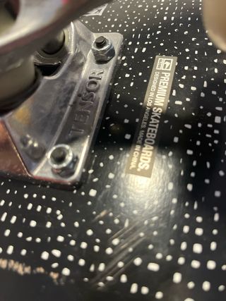 Skate Globe con ejes Tensor