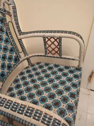 4 Sedie da giardino in vimini blu e bianco