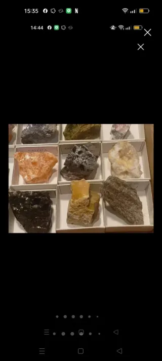 Collezione di 30 minerali