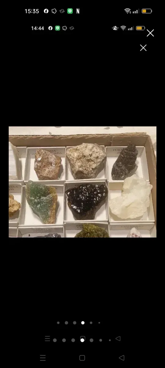 Collezione di 30 minerali