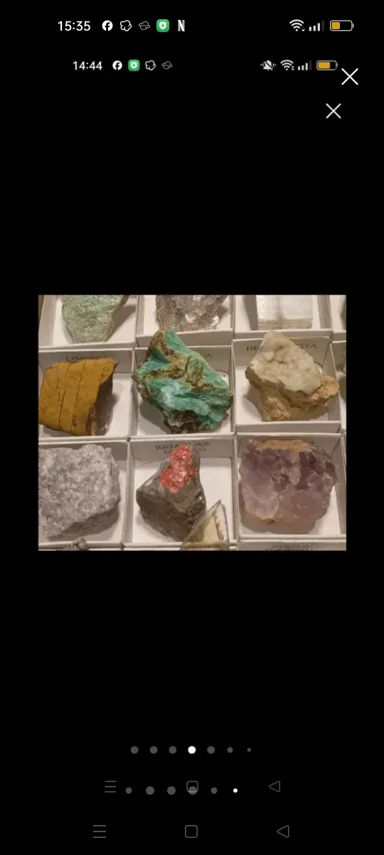 Collezione di 30 minerali