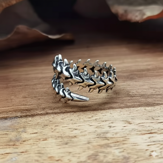 Anello Spina Dorsale Gotico Vintage Inox