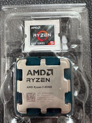 Processore AMD Ryzen 5 8500G