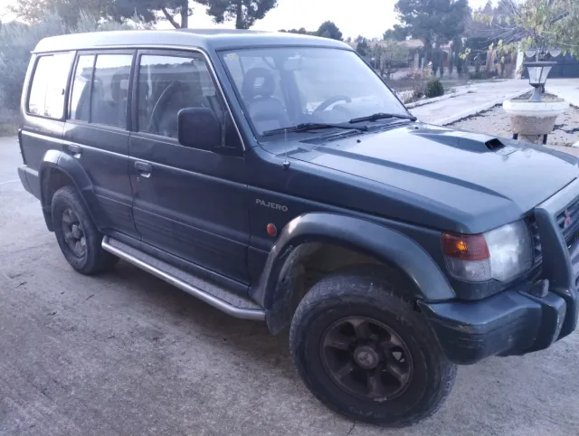 Mitsubishi Montero 1996