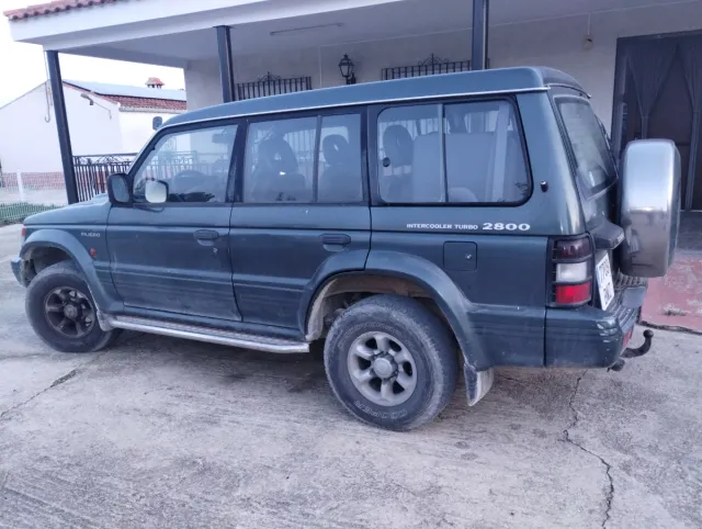 Mitsubishi Montero 1996