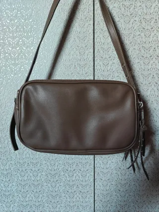 Bolso marrón topo polipiel Parfois nuevo