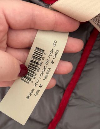 Plumífero Massimo Dutti con capucha - Talla M