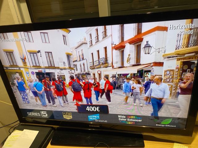 Televisión LG Negra