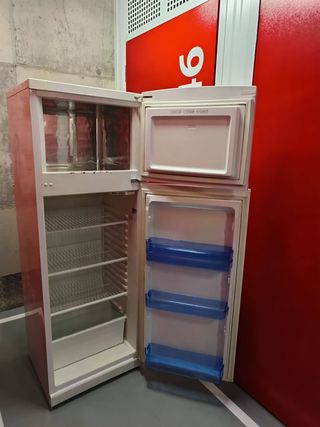 Nevera blanca Whirlpool