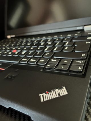 Lenovo ThinkPad X230 +docking station + caricatore