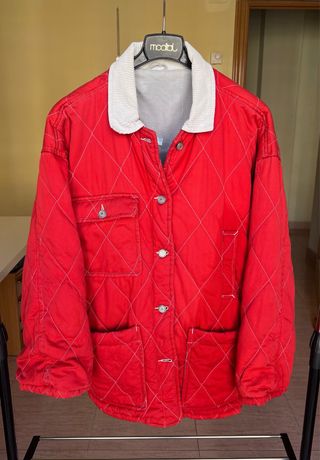 Chaqueta acolchada vintage roja (M cuello de pana