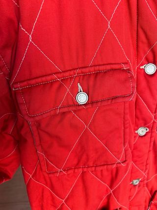 Chaqueta acolchada vintage roja (M cuello de pana