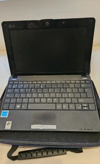 Mini portátil Asus Eee PC 1001HA