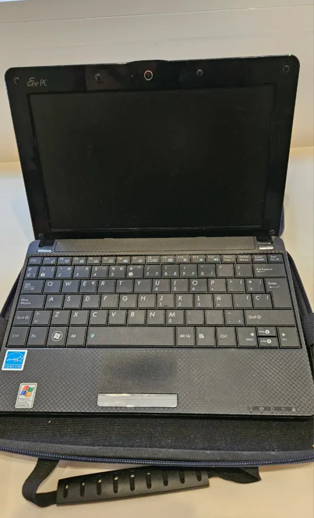 Mini portátil Asus Eee PC 1001HA