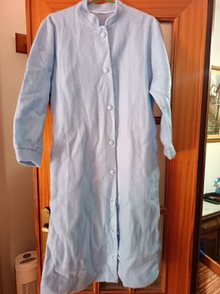 Bata de franela azul