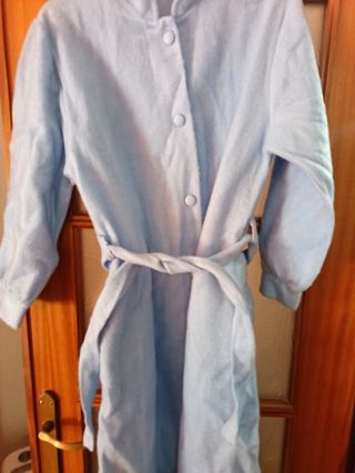Bata de franela azul