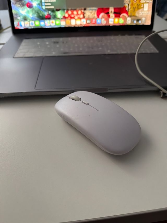 Ratón inalámbrico blanco