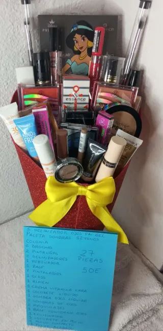 Lote Maquillaje Disney Jasmine Essence