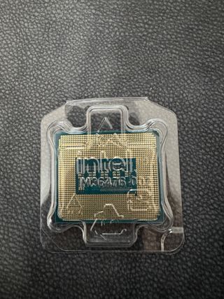 Intel Core i7-14700KF Processore Desktop