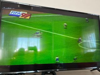 Consola Sega Mega Drive II Negra + 4 Juegos