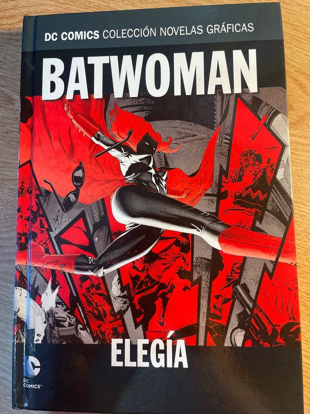 Batwoman - Elegia (Colección Novelas gráficas 81)
