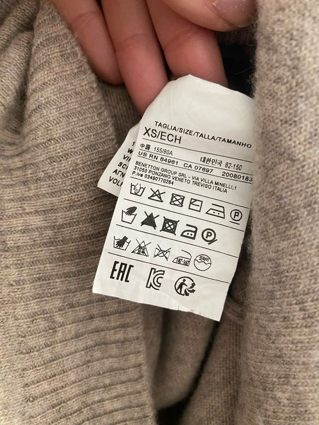 Vestido de lana merino cuello alto