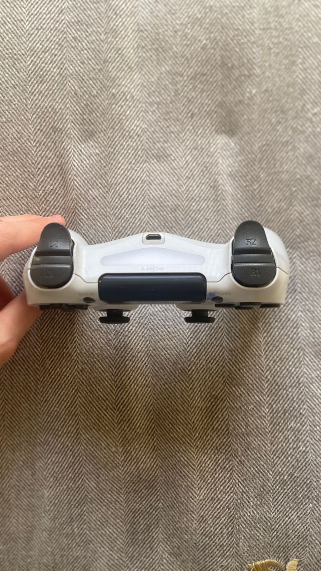 Mando DualShock 4 PS4 Blanco