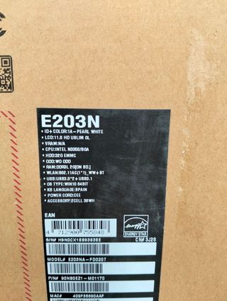 Portátil Asus VivoBook E203N 11.6" N3350 2GB/32GB