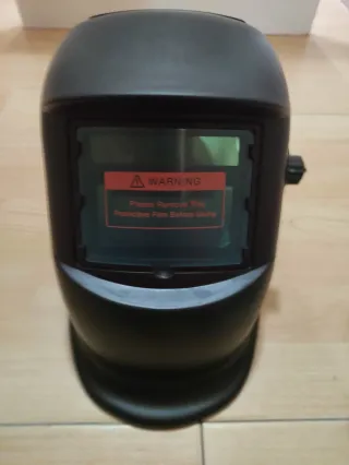 Mascara de soldar automática