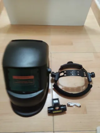 Mascara de soldar automática