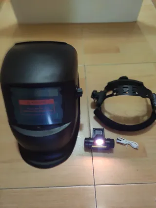 Mascara de soldar automática