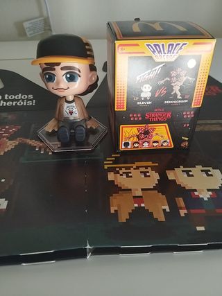 Figura Stranger Things Dustin + Caja McDonald's