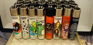 Confezione da 48 accendini Clipper assortiti