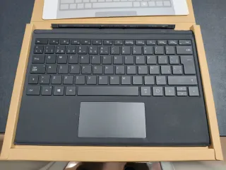 Teclado Surface como NUEVO