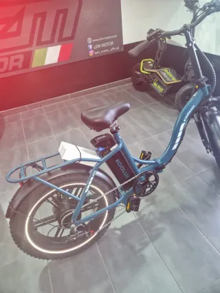 Bicicletta elettrica nuova mai usata