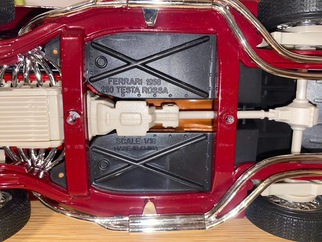 Ferrari Testa Rrosa 250 1958 Escala 1/18