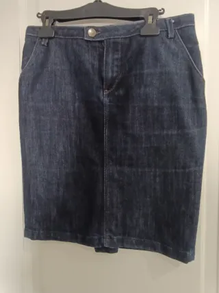 Falda azul vaquera Zara