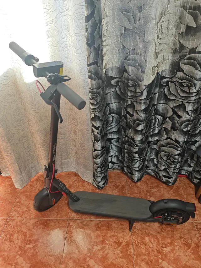 Patinete Xiaomi Scooter 4